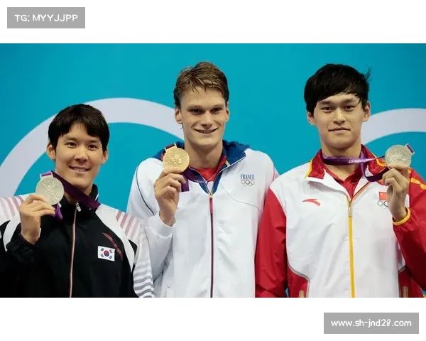 2012伦敦奥运会男子400米赛场精彩回顾与冠军争夺历程分析